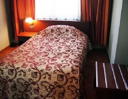 Elysee Tirana