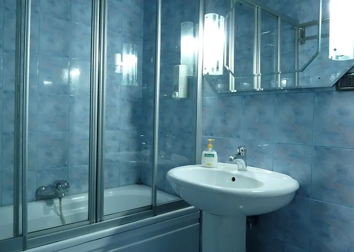 Отель Elysee 4*