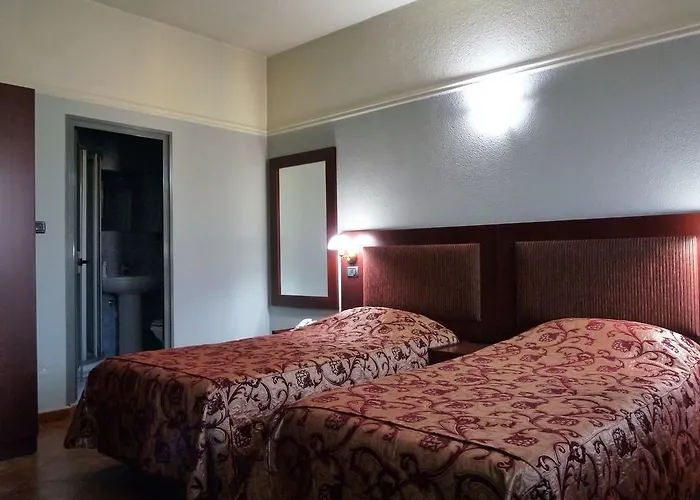 Elysee 4* Тирана