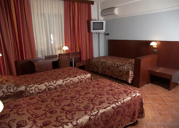 Отель Elysee 4*