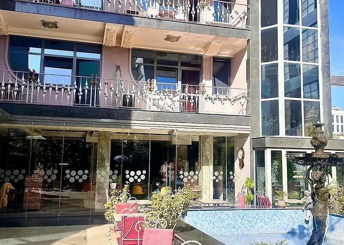 Elysee 4* Тирана