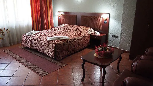 Отель Elysee 4*